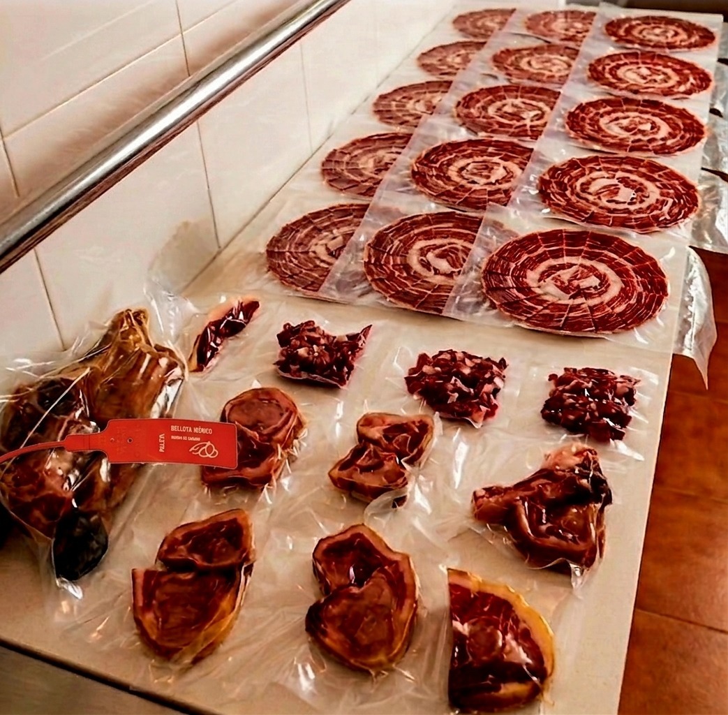 Jamón Ibérico Bellota Entero Corte a Cuchillo